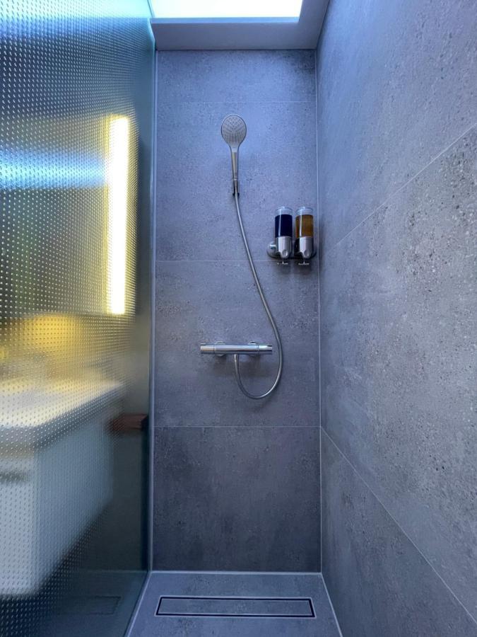 Le Petit Leisure Apartment Будапеща Екстериор снимка